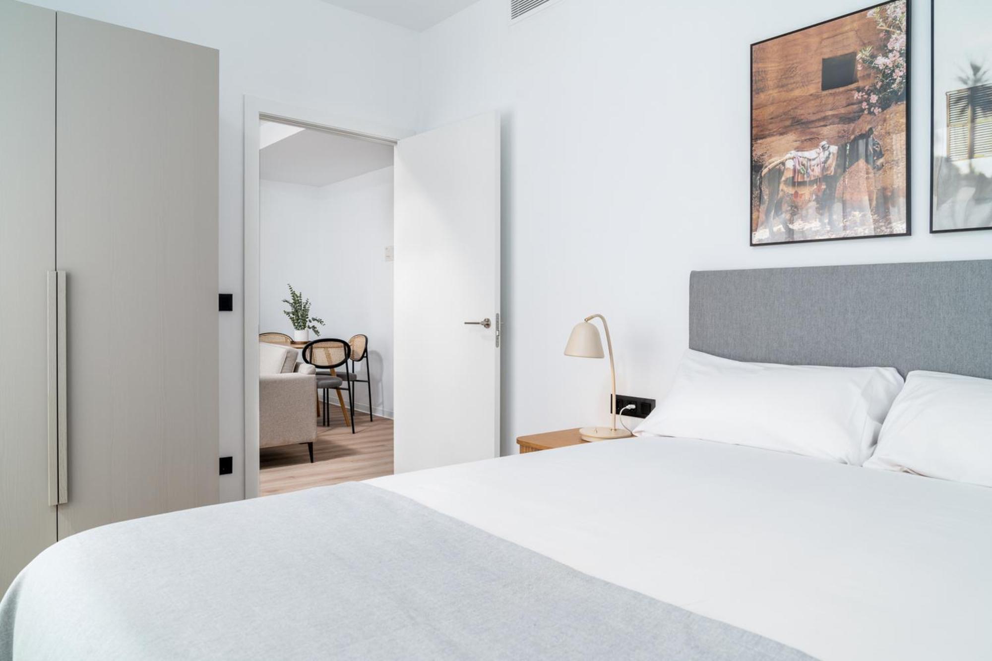 Limehome Valencia Carrer D'Antonio Ferrandis エクステリア 写真