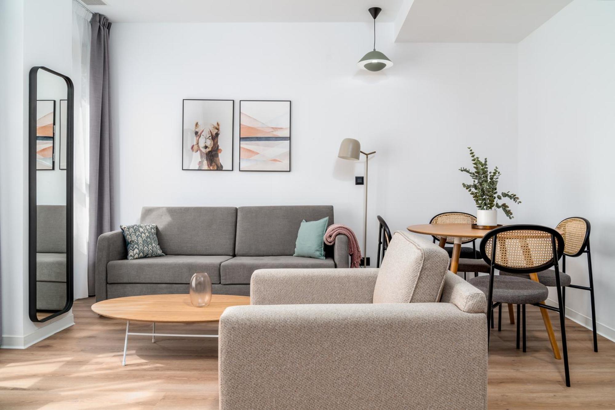 Limehome Valencia Carrer D'Antonio Ferrandis エクステリア 写真