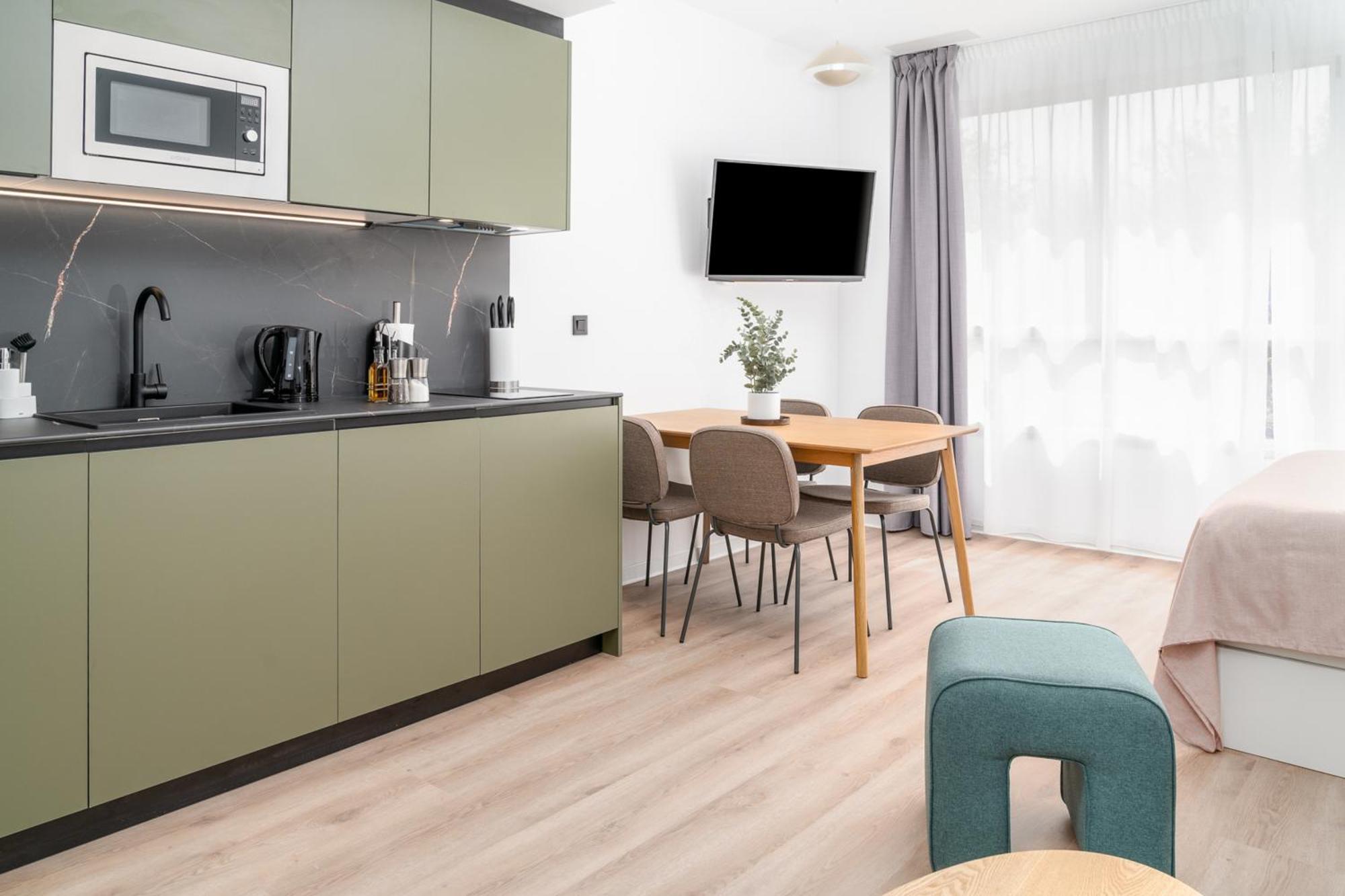 Limehome Valencia Carrer D'Antonio Ferrandis エクステリア 写真