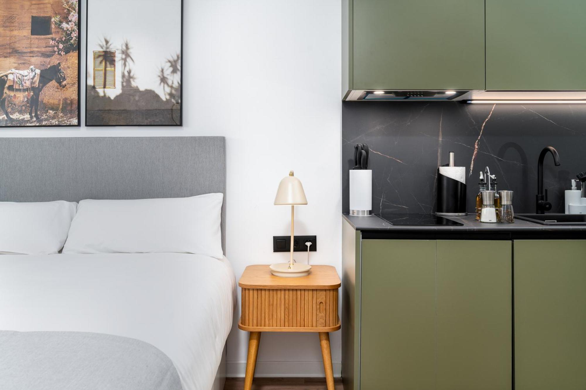 Limehome Valencia Carrer D'Antonio Ferrandis エクステリア 写真