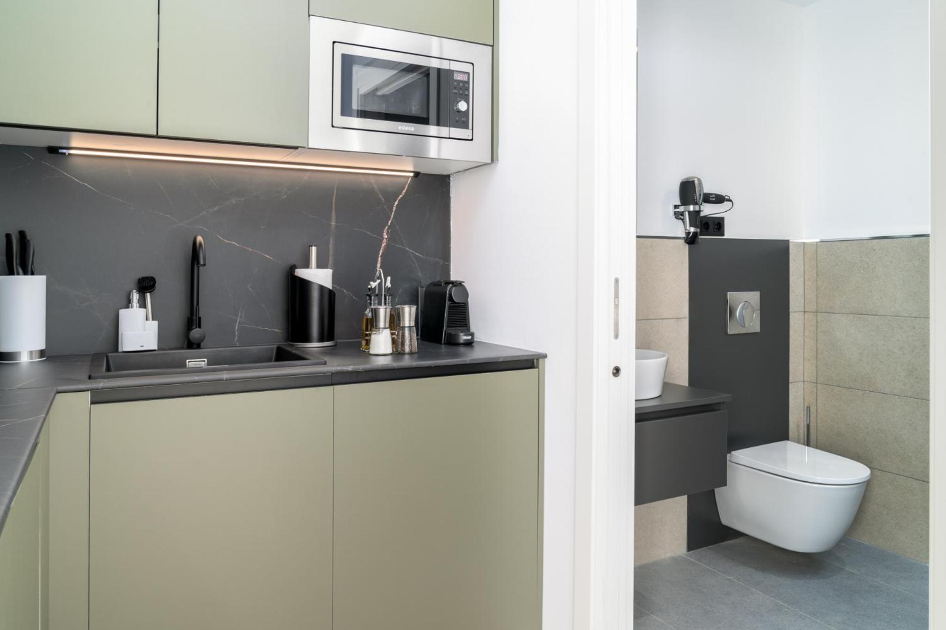 Limehome Valencia Carrer D'Antonio Ferrandis エクステリア 写真