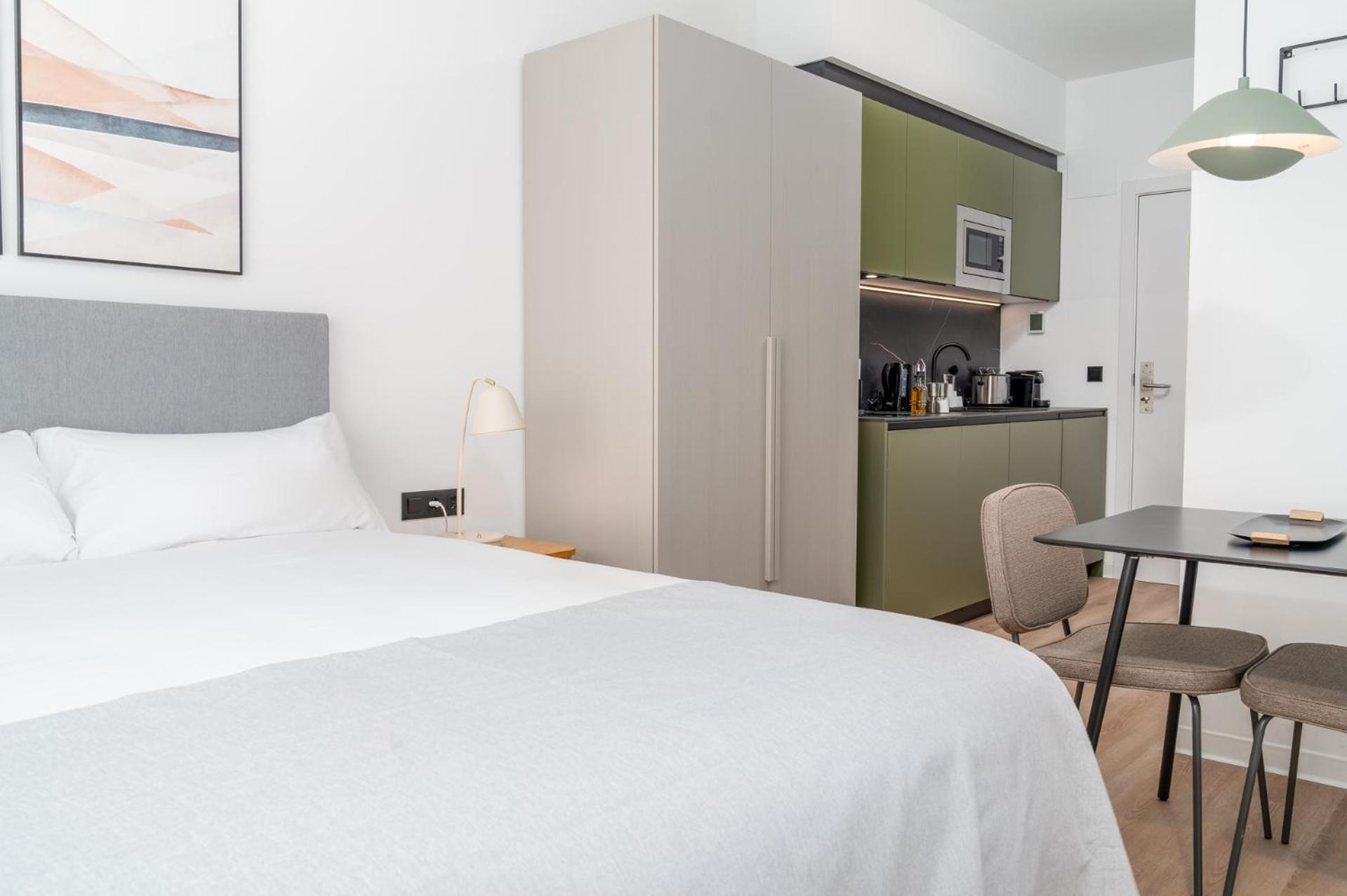 Limehome Valencia Carrer D'Antonio Ferrandis エクステリア 写真